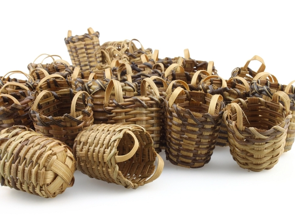 Banastos pequeños 3,5 cm. (Bolsa 3 UNI. surtidos)