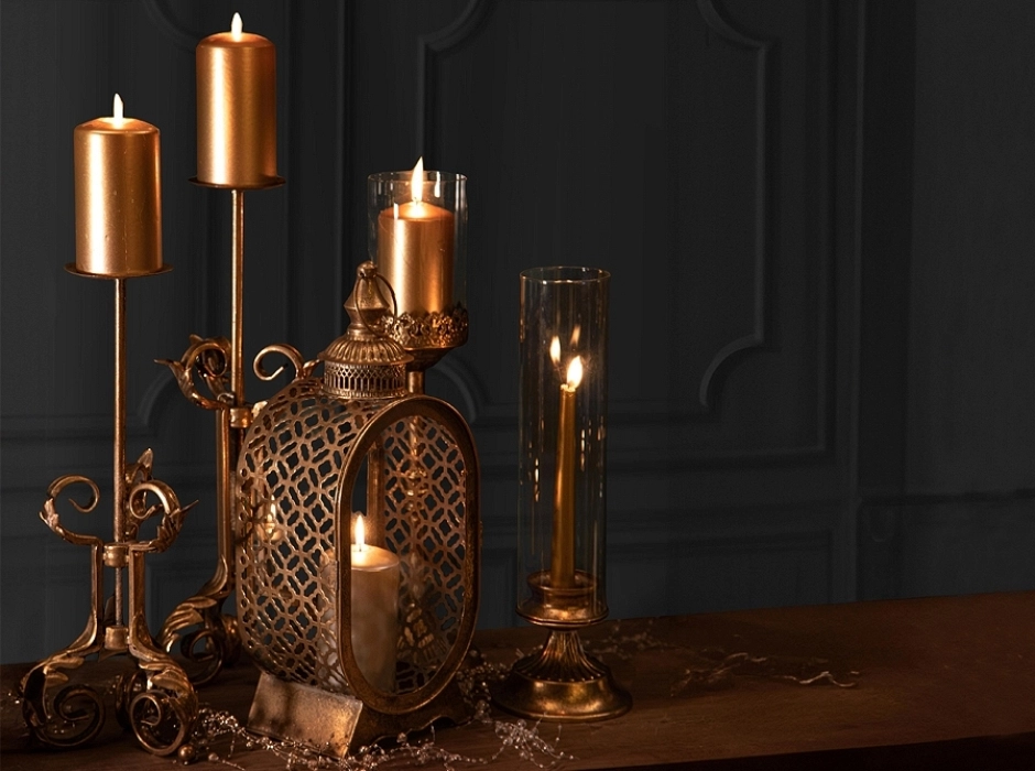 Candelabro Navidad dorado antiguo 51 cm.