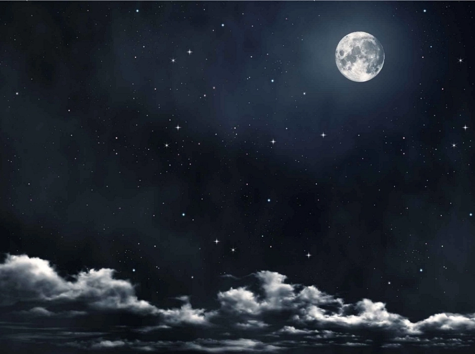 Celaje nocturno con luna 100 x 70 cm. (Lote 2 UNI.) Celaje nocturno con luna 100 x 70 cm. (Lote 2 UNI.)