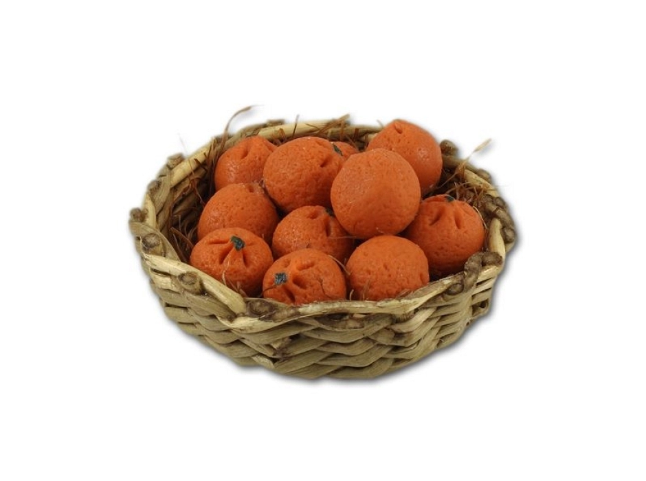 Cesto con naranjas