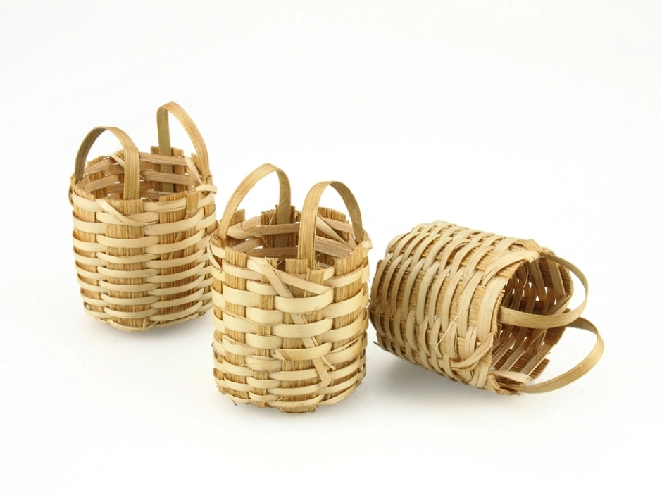 Cestos con asas 3,5 cm. (Bolsa 3 UNI.) Cestos con asas 3,5 cm. (Bolsa 3 UNI.)