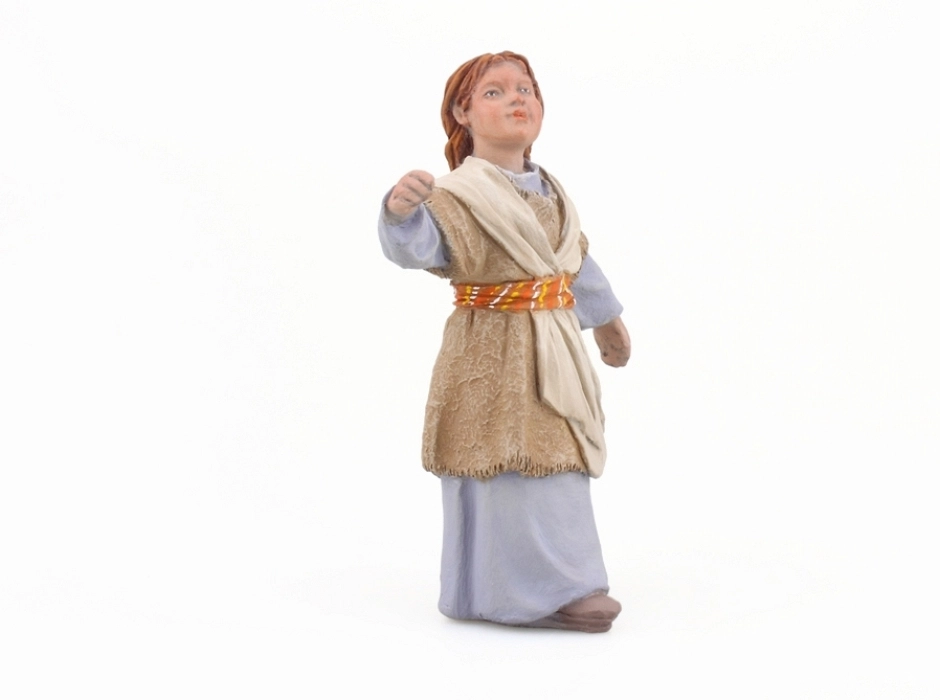 Elina (niña caminando) 17 cm.