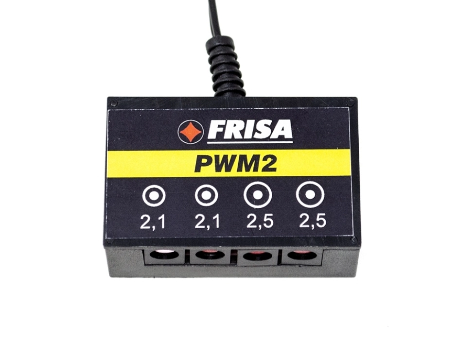 Enchufe múltiple Frisa PWM2 Jack 2.5 mm. 12V. CC.