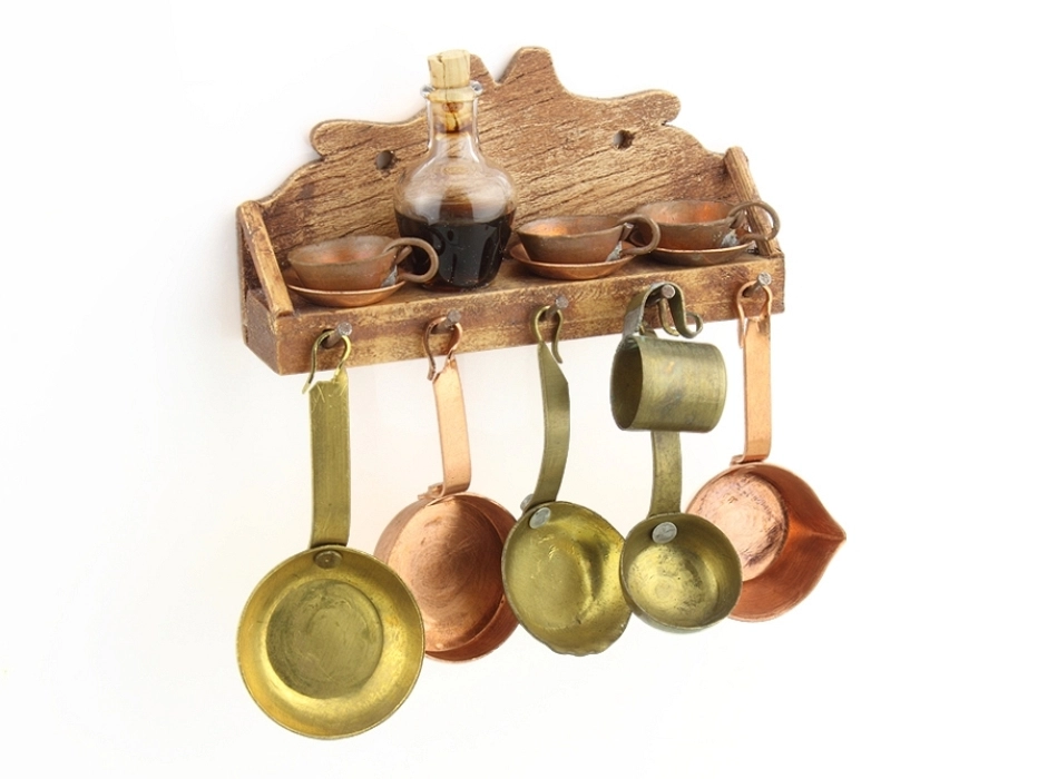 Espetera con utensilios de cocina