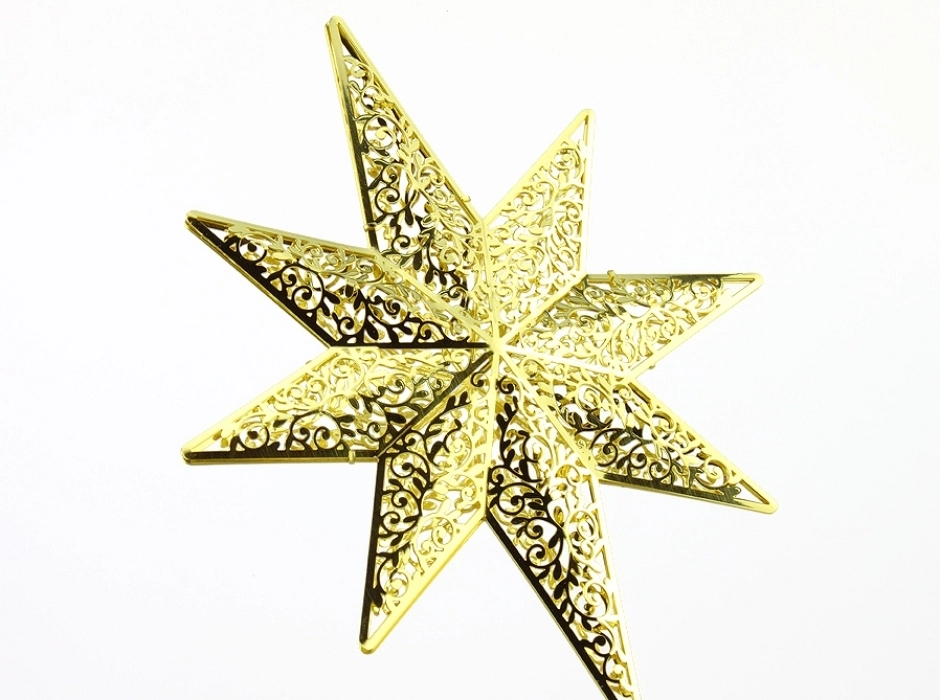 Estrellas filigrana latón 10,5 cm. (Caja 4 UNI. surtidas)