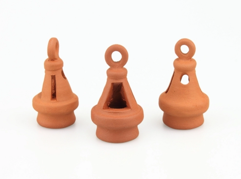 Farol triangular 4 cm.