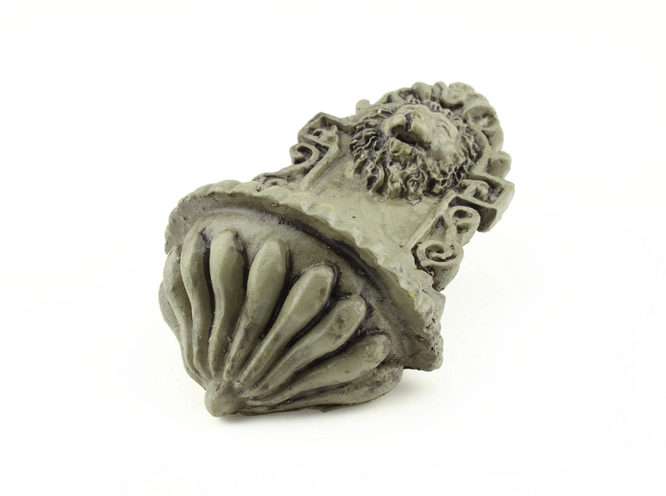 Fuente león 7 cm.