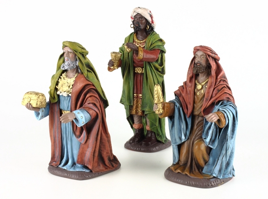 Grupo 3 Reyes Magos adorando