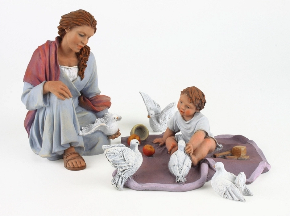 Grupo María y Jesús jugando con palomas 20 cm.