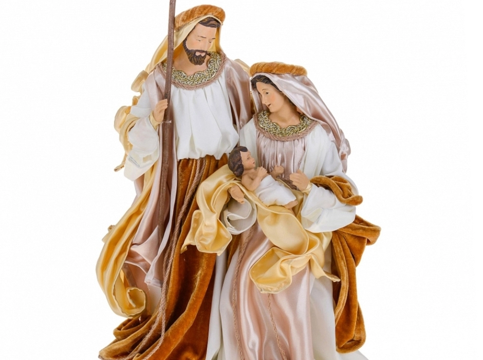Grupo Natividad crema oro