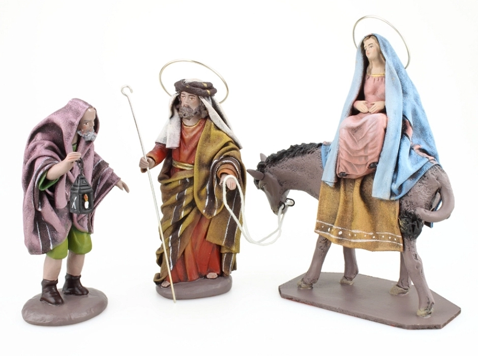 Grupo pidiendo posada 12 cm. (3 piezas) Grupo pidiendo posada 12 cm. (3 piezas)
