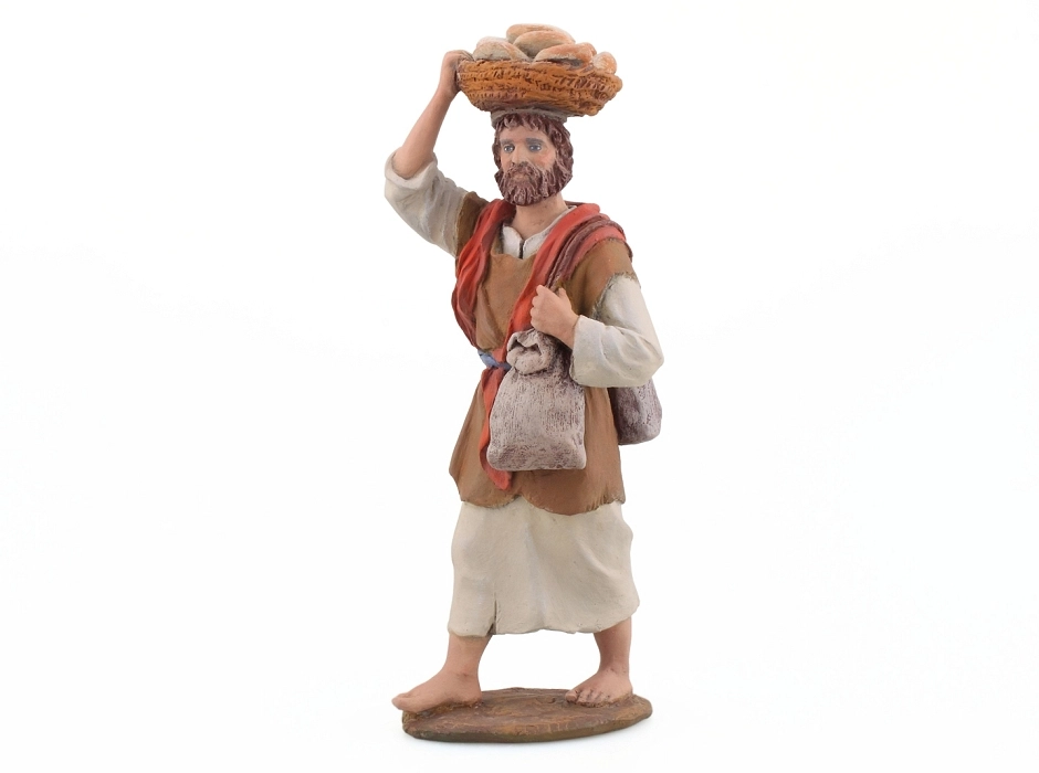 Hombre con cesta 15 cm. Hombre con cesta 15 cm.