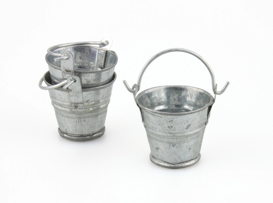 Juego 2 cubos chapa