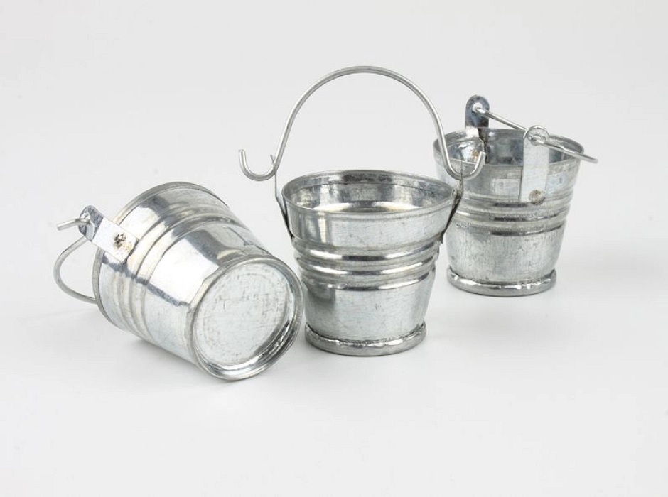 Juego 2 cubos chapa