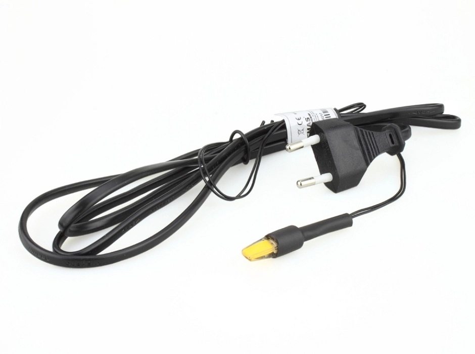 Lámpara LED 2W. con enchufe