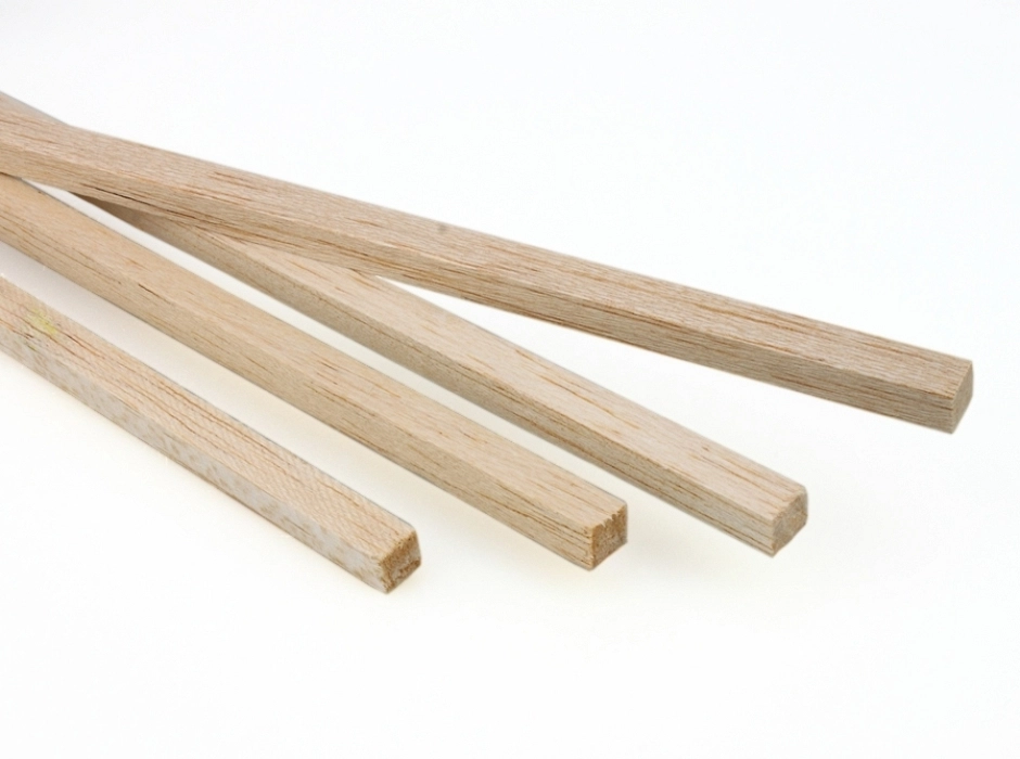 Madera de balsa (Pack 4 listones cuadrados 33 cm.)