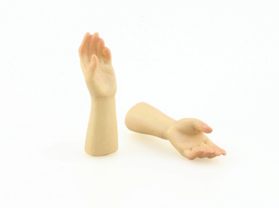 Mano izquierda abierta 15 cm.