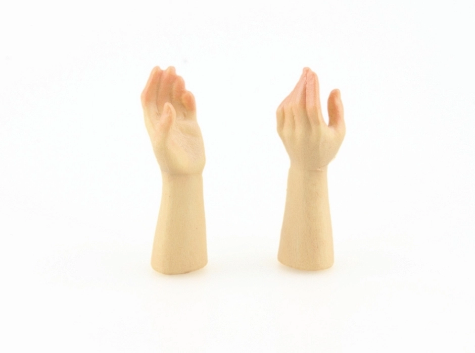 Mano izquierda abierta 15 cm.