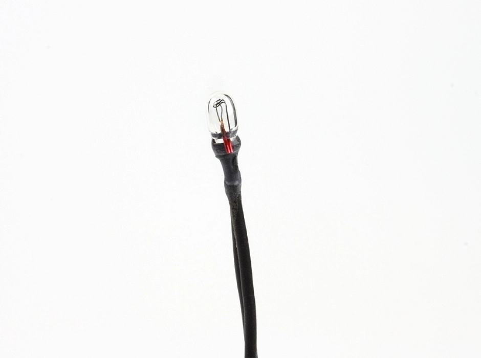 Microlámpara blanca con cable 12V. (Bolsa 4 UNI.)