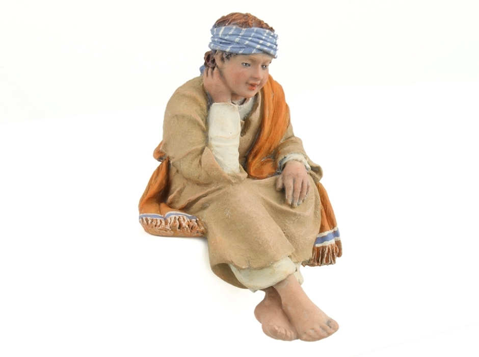 Niño hebreo sentado 17 cm. Niño hebreo sentado 17 cm.