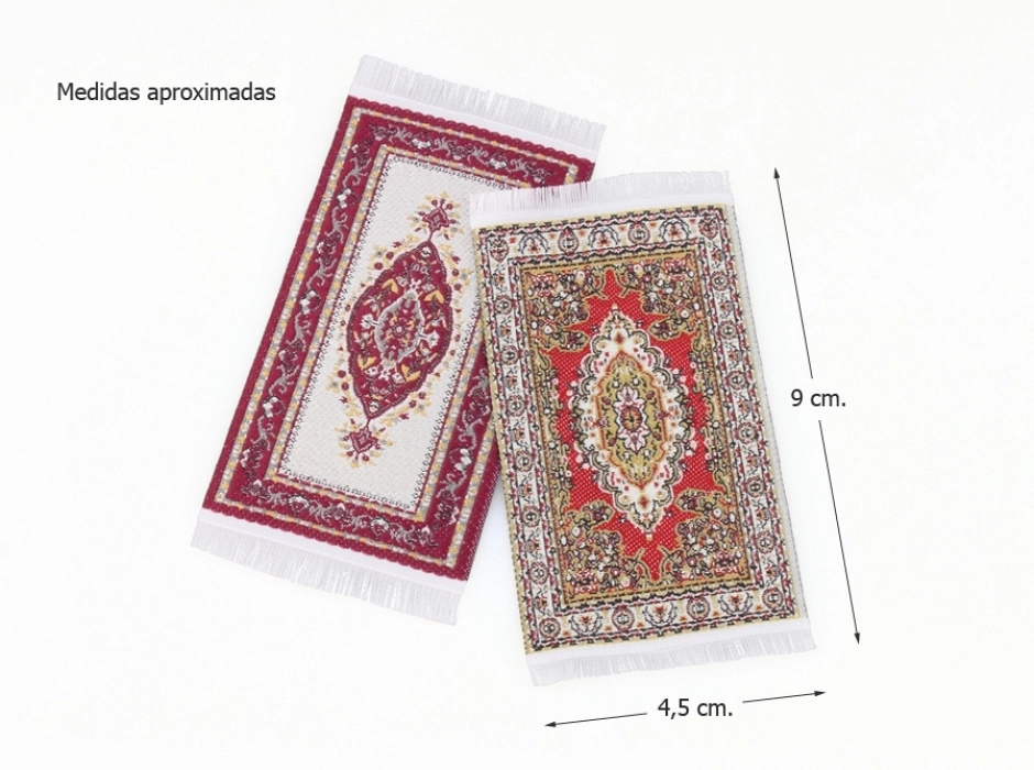 Pack 2 alfombras pequeñas surtidas (8 x 4,5 cm.)