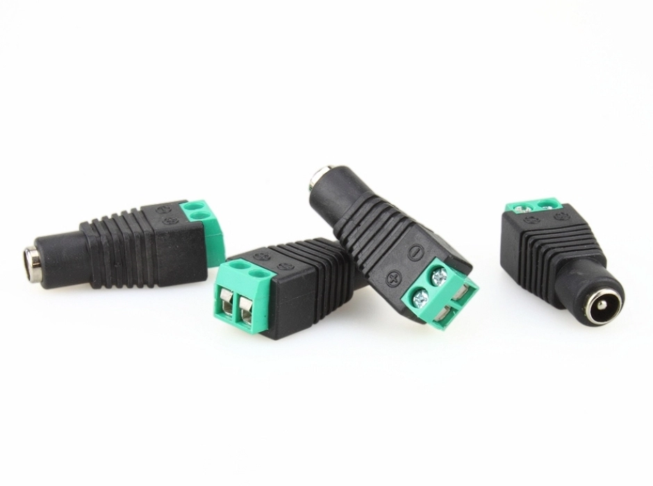 Pack 4 conectores hembra Jack 2.1x5.5 mm. 12V. CC.