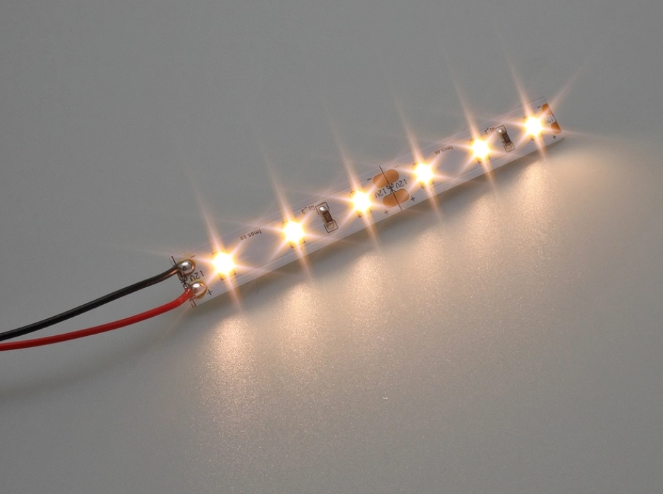Pack 4 tiras LED (10 cm.) blanco cálido 0,48W. 12V.