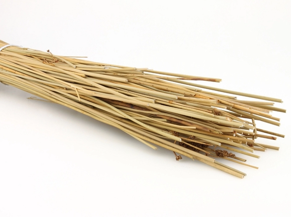 Paja natural larga para tejados (100 gr.) Paja natural larga para tejados (100 gr.)