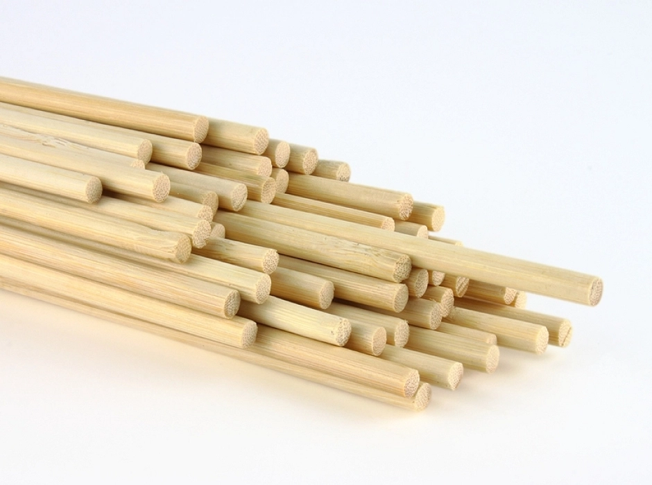 Paquete 10 varillas redondas de madera Ø 0,6 x 40 cm.