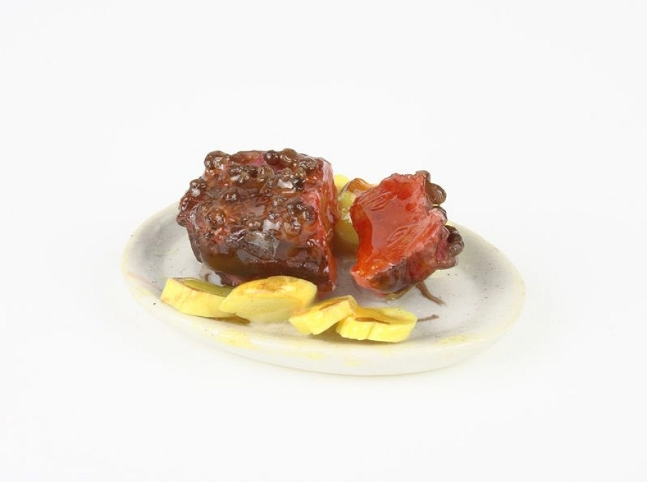 Plato ovalado con comida