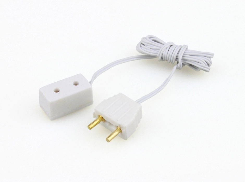 Prolongadores de enchufe 50 cm.12V. (Bolsa 4 UNI.)