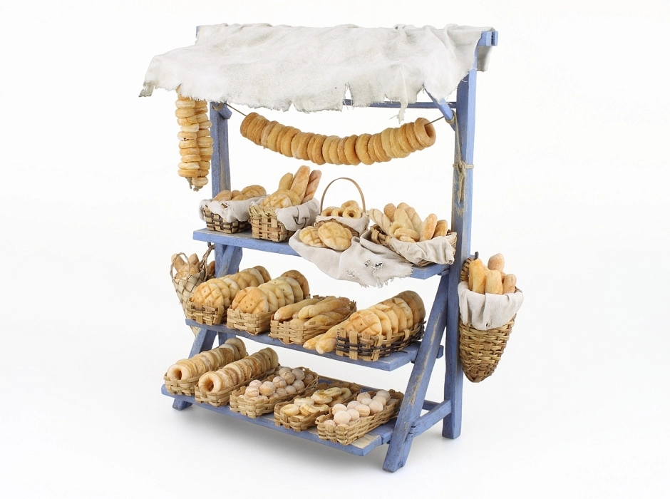Puesto de mercado con panes horneados 24 cm.