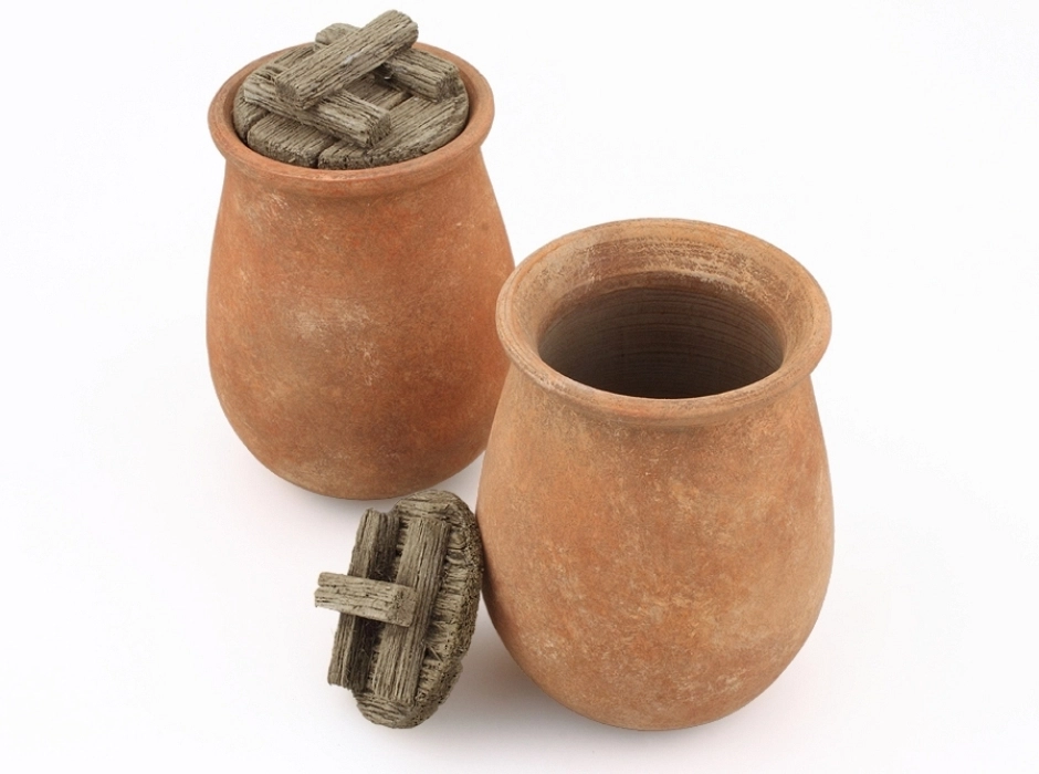 Tinaja de aceite con tapadera